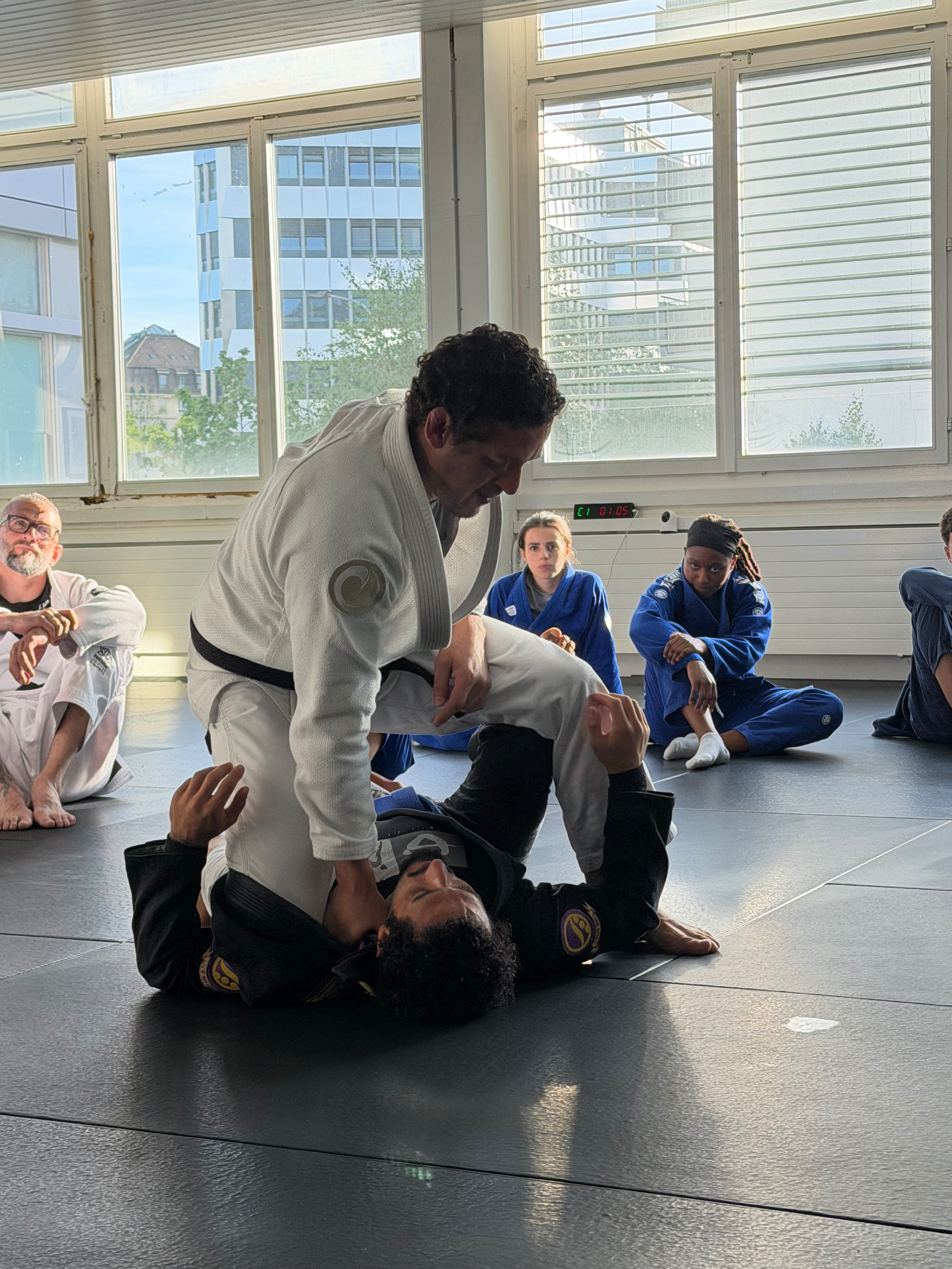 Explication d'une position au sol pendant un cours ATMA