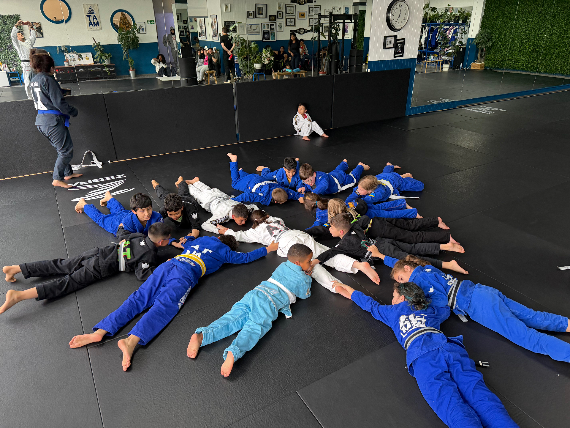 ATMA Kids 1 — Cours de Jiu-Jitsu Brésilien pour enfants 5-8 ans